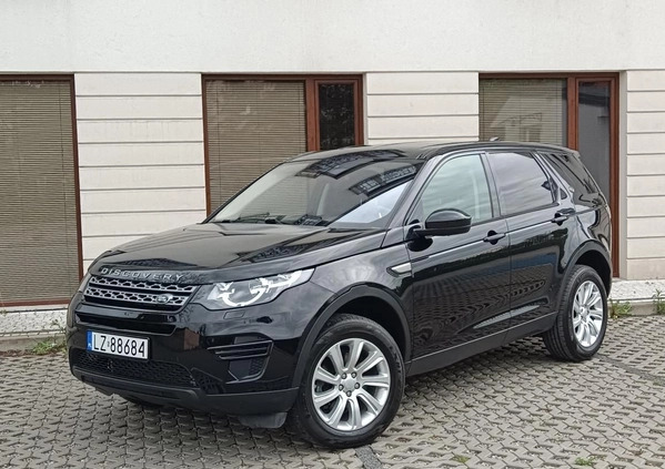 Land Rover Discovery Sport cena 99900 przebieg: 98000, rok produkcji 2019 z Warszawa małe 301